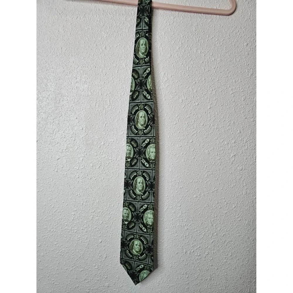 Ralph Marlin 2002 US Bills Money Currency Novelty Tie Green Black